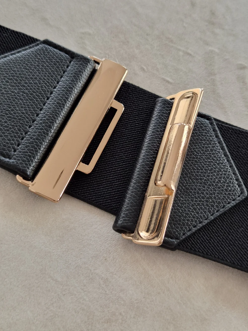 H&M Black Wide Elastic Stretch Belt Gold Buckle Size XS